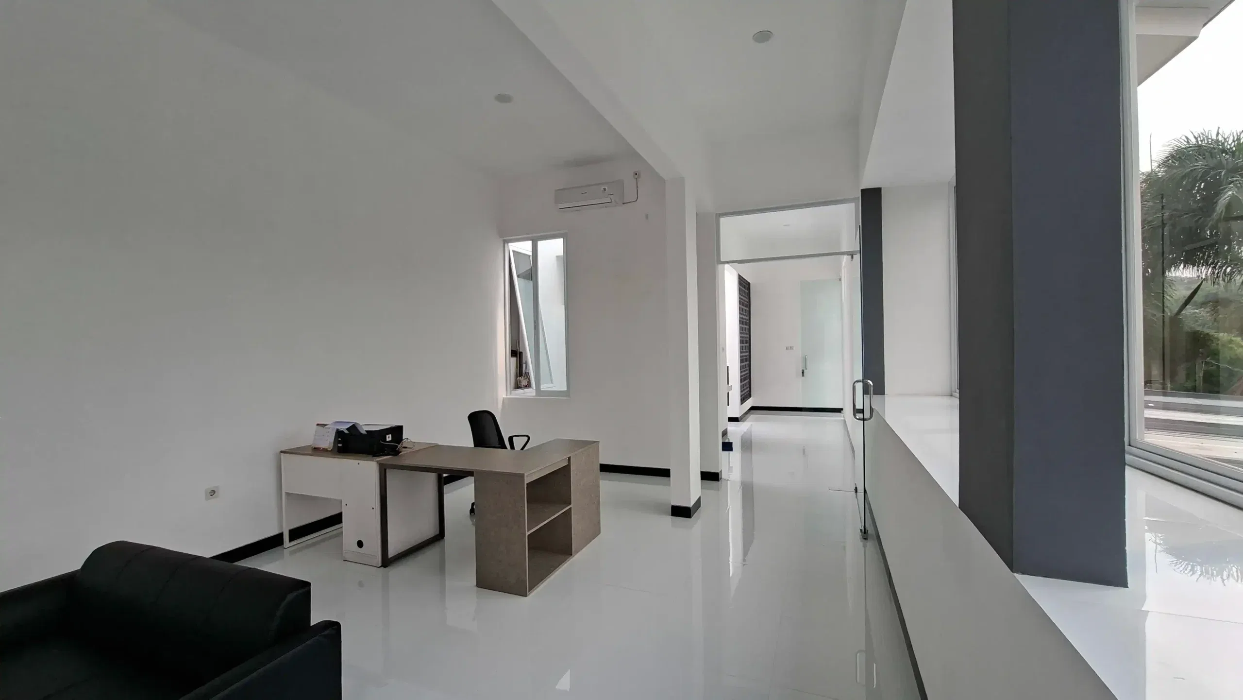 Kondisi kantor sebelum direnovasi