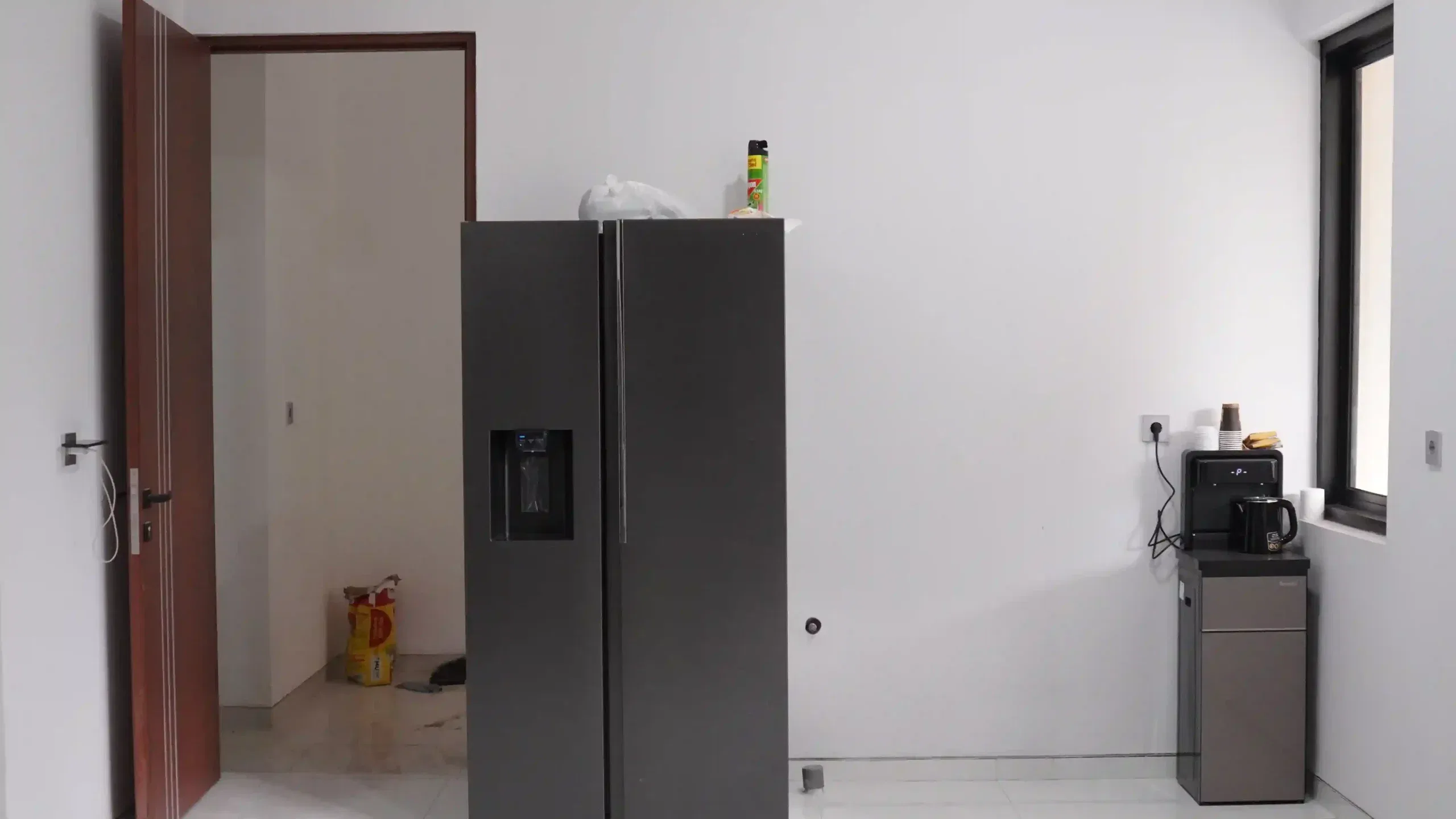 Kondisi dapur pak christian sebelum direnovasi.